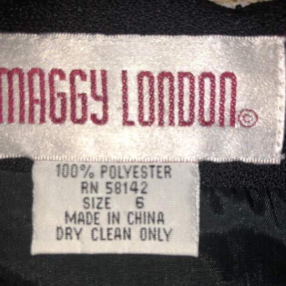 Maggy London Shift Short Sleeve Dress - Picture 7 of 8